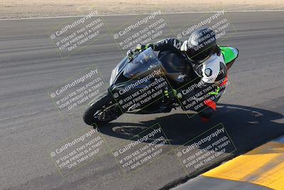 media/Dec-18-2022-SoCal Trackdays (Sun) [[8099a50955]]/Turn 4 Inside (10am)/